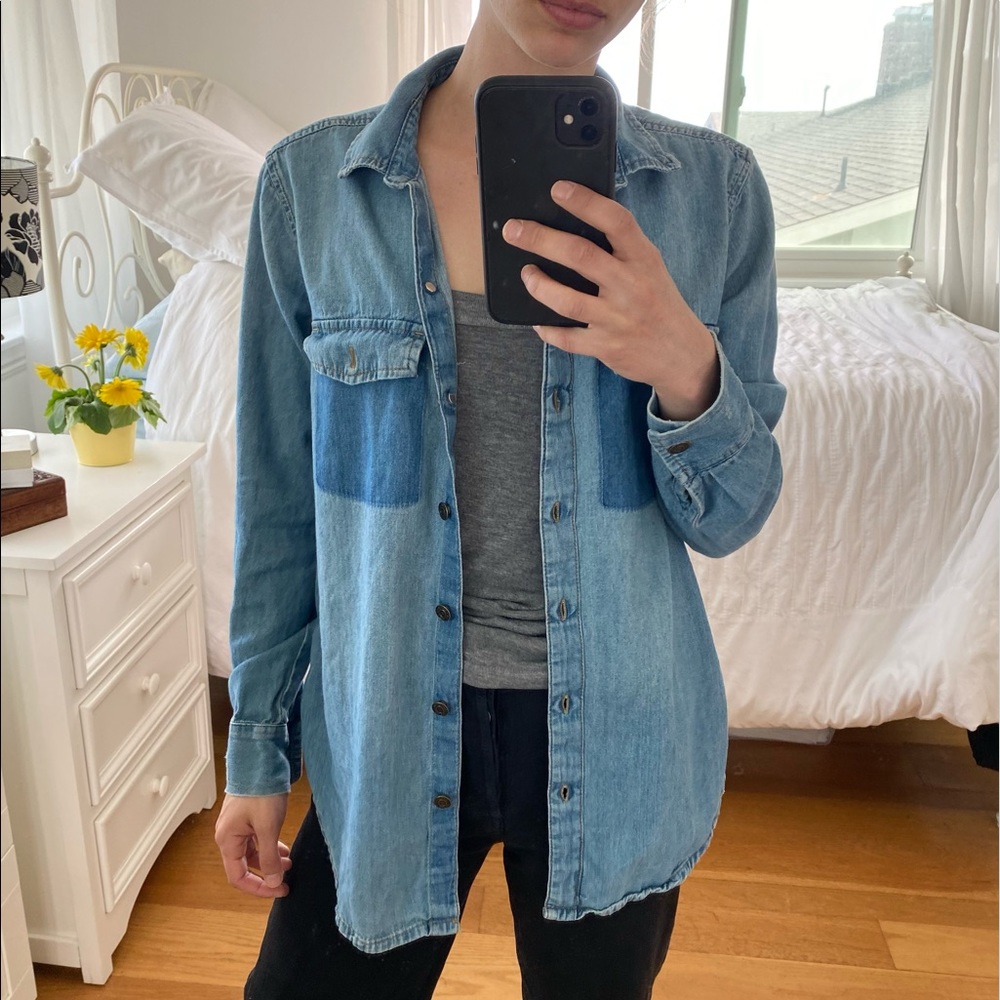 Gap 1969 Denim Button-Down Top - Picture 4 of 7